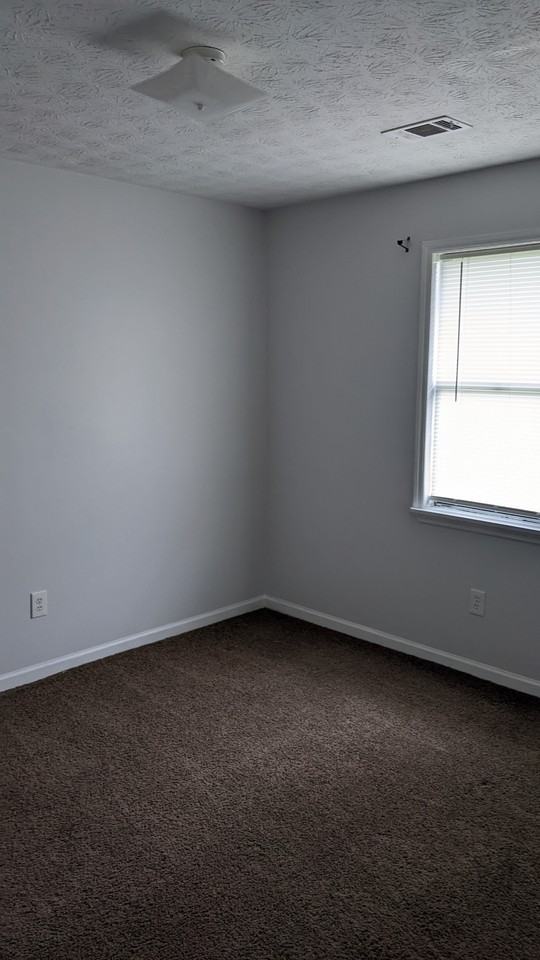 102 Jay Ln #A - Photo 6 of 8