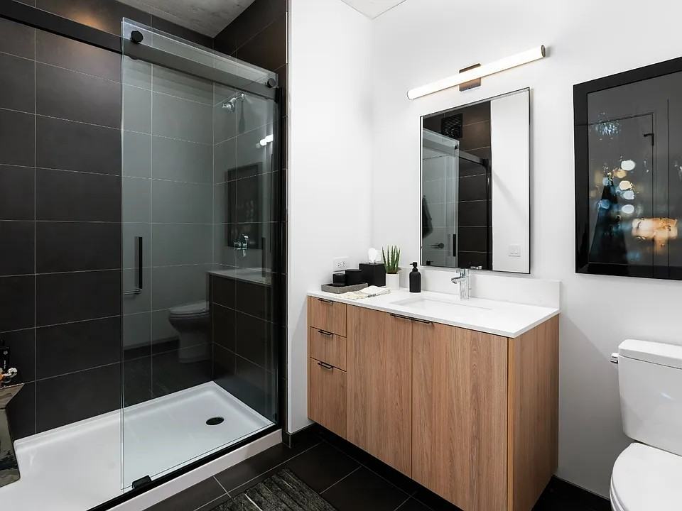 258 W Polk St - Photo 7 of 17