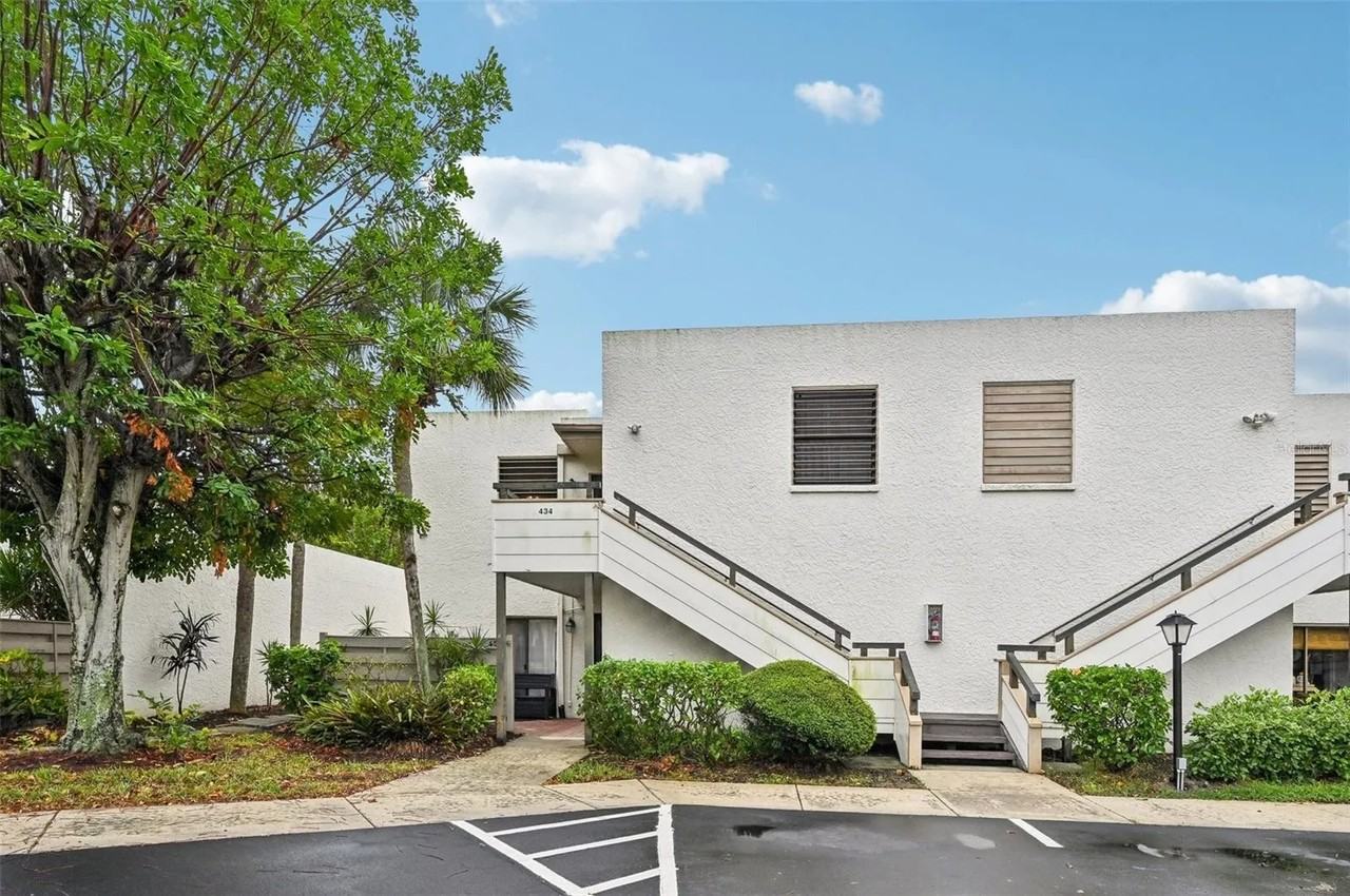 434 Palm Tree Dr #434 - Photo 3 of 3