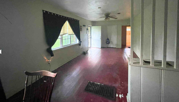 855 Winn St - Photo 6 of 6