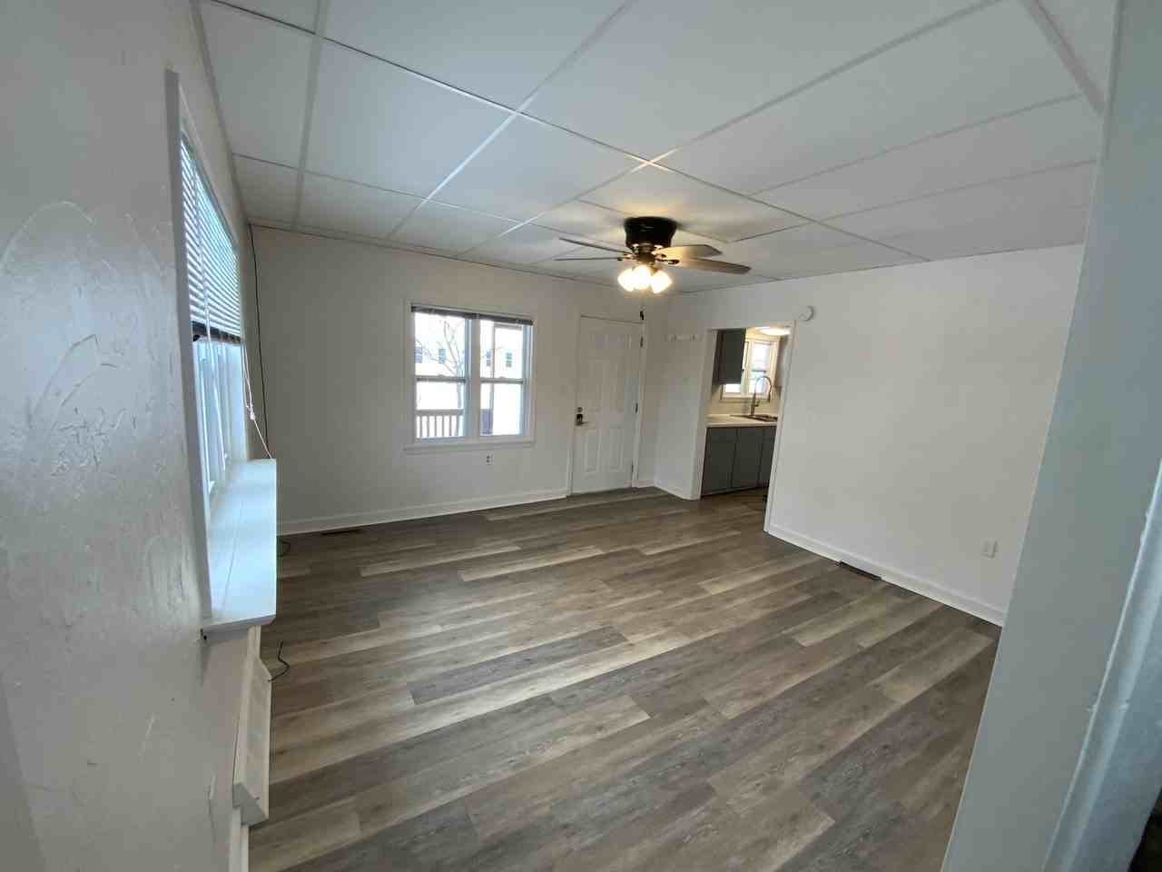 518 N Story St - Photo 2 of 8