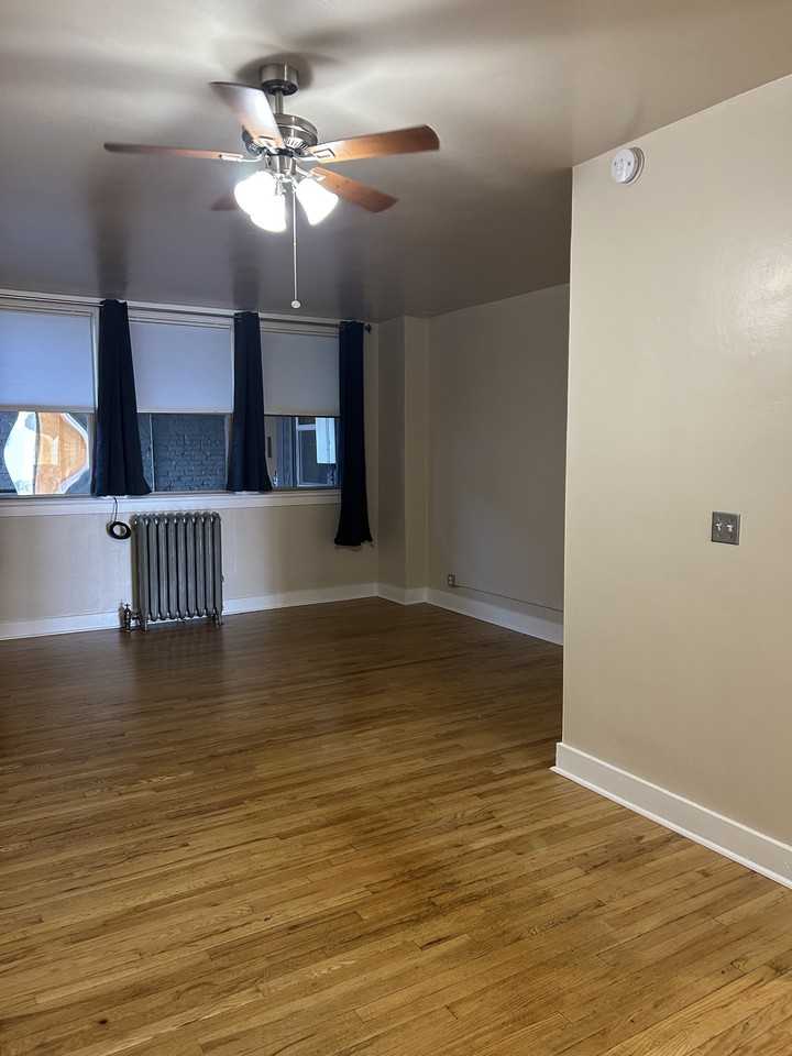 111 Broadway Ave #1 - Photo 5 of 5