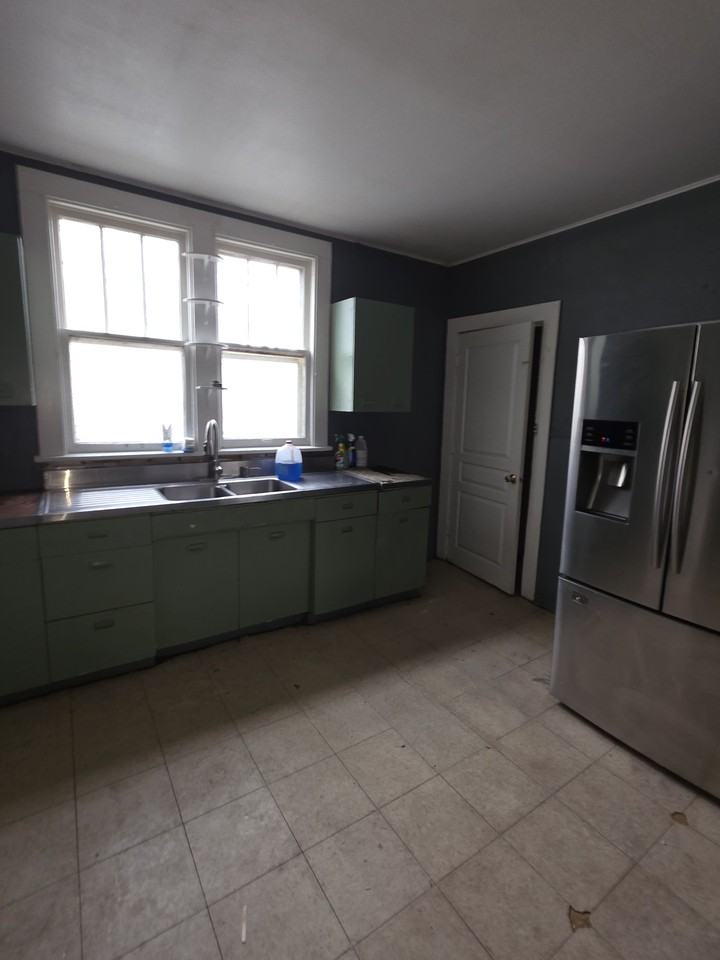 1143 E William St - Photo 6 of 14