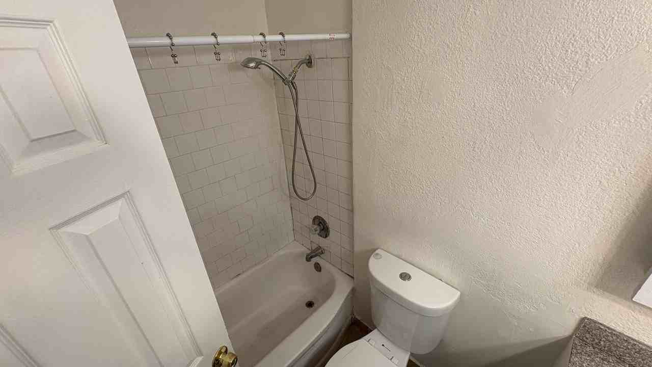 2169 Sunrise Ln - Photo 5 of 8