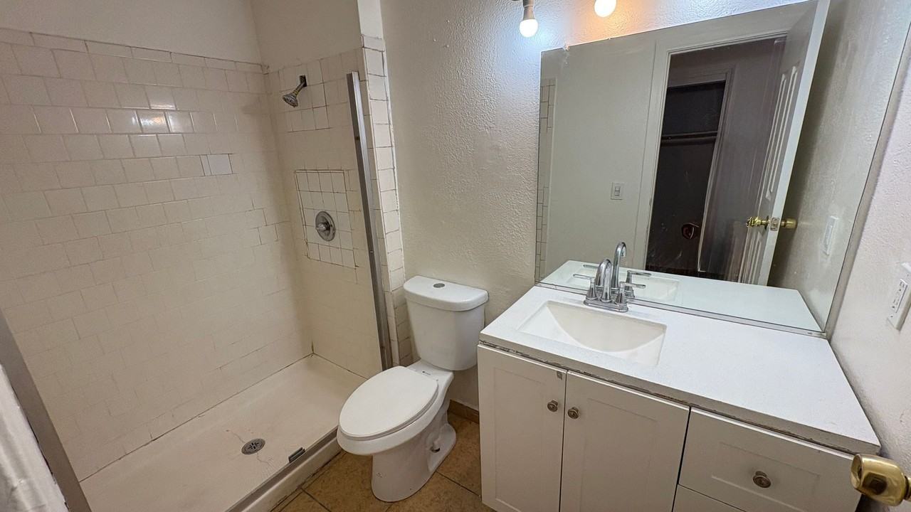 2169 Sunrise Ln - Photo 6 of 8