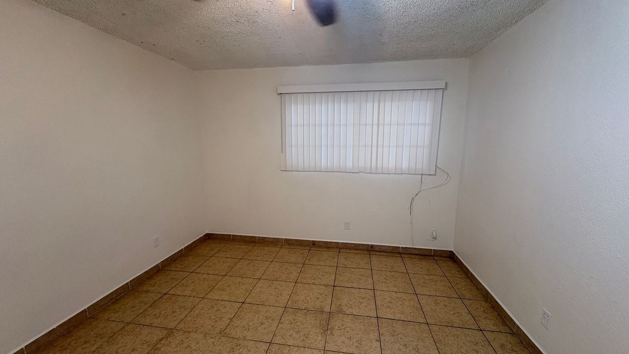 2169 Sunrise Ln - Photo 7 of 8