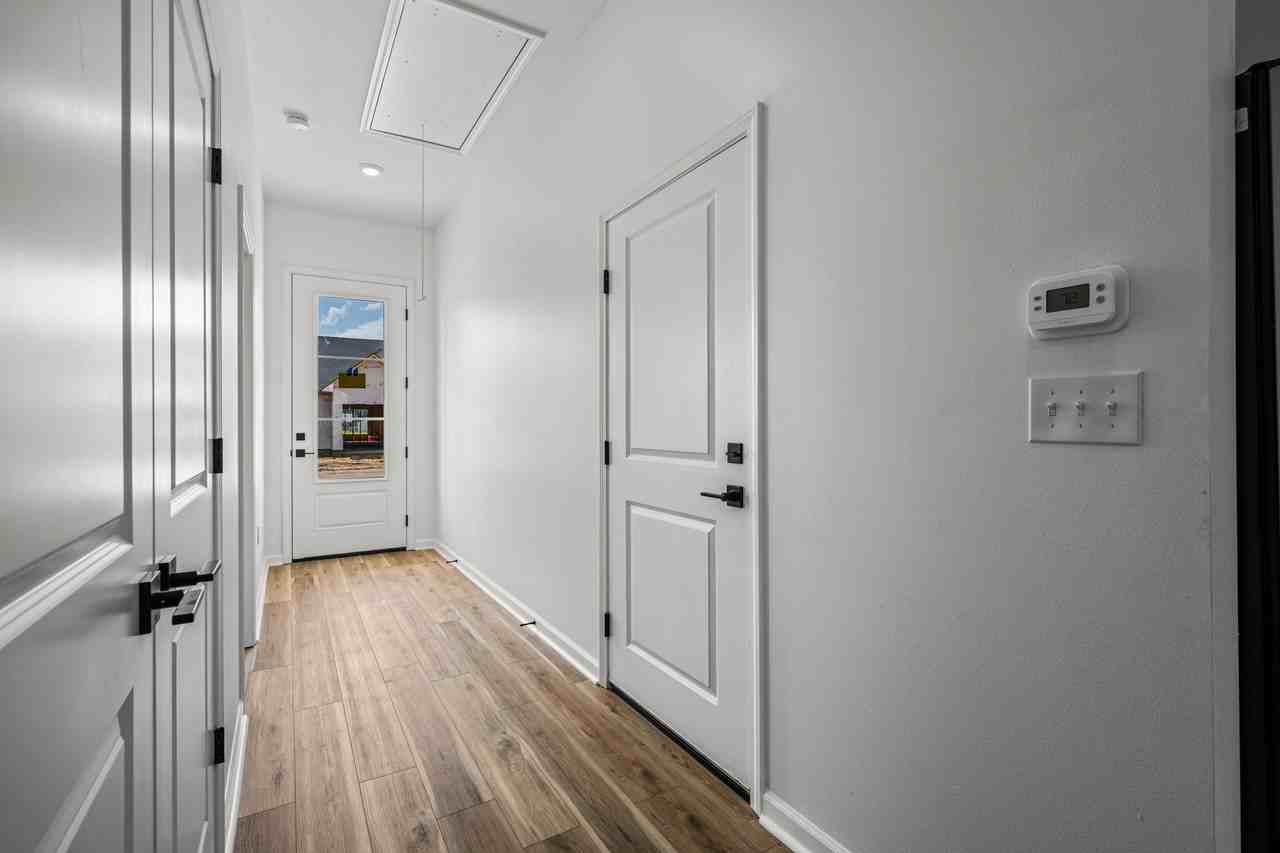 249 Indigo Ln - Photo 3 of 19