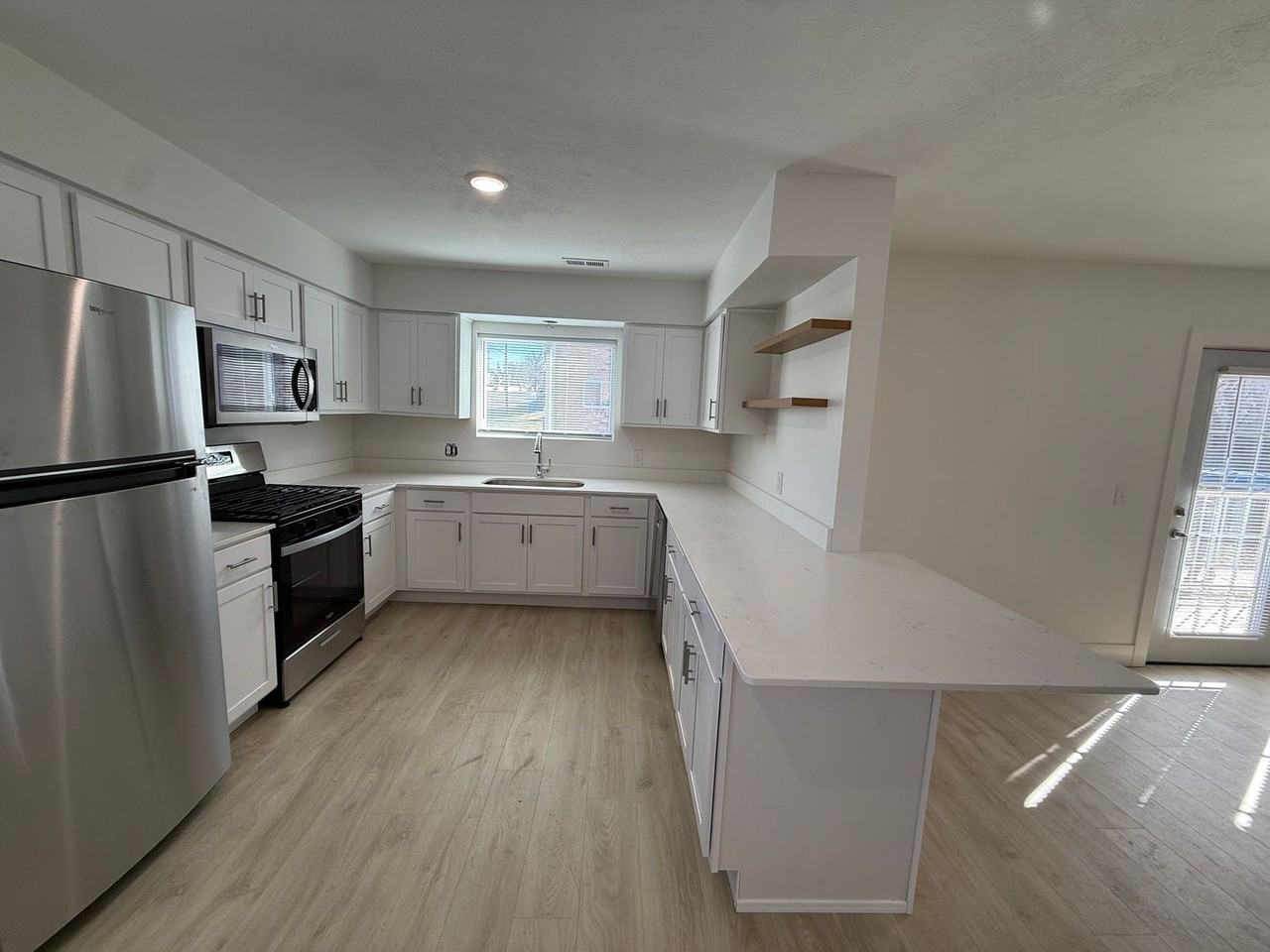 Aksarben Flats - Photo 7 of 35