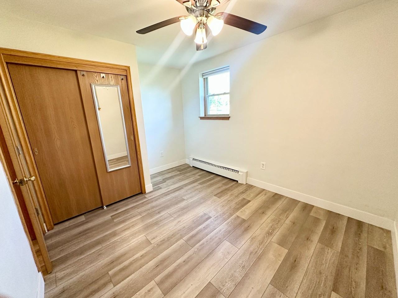 636 Larpenteur Apartments! - Photo 7 of 17