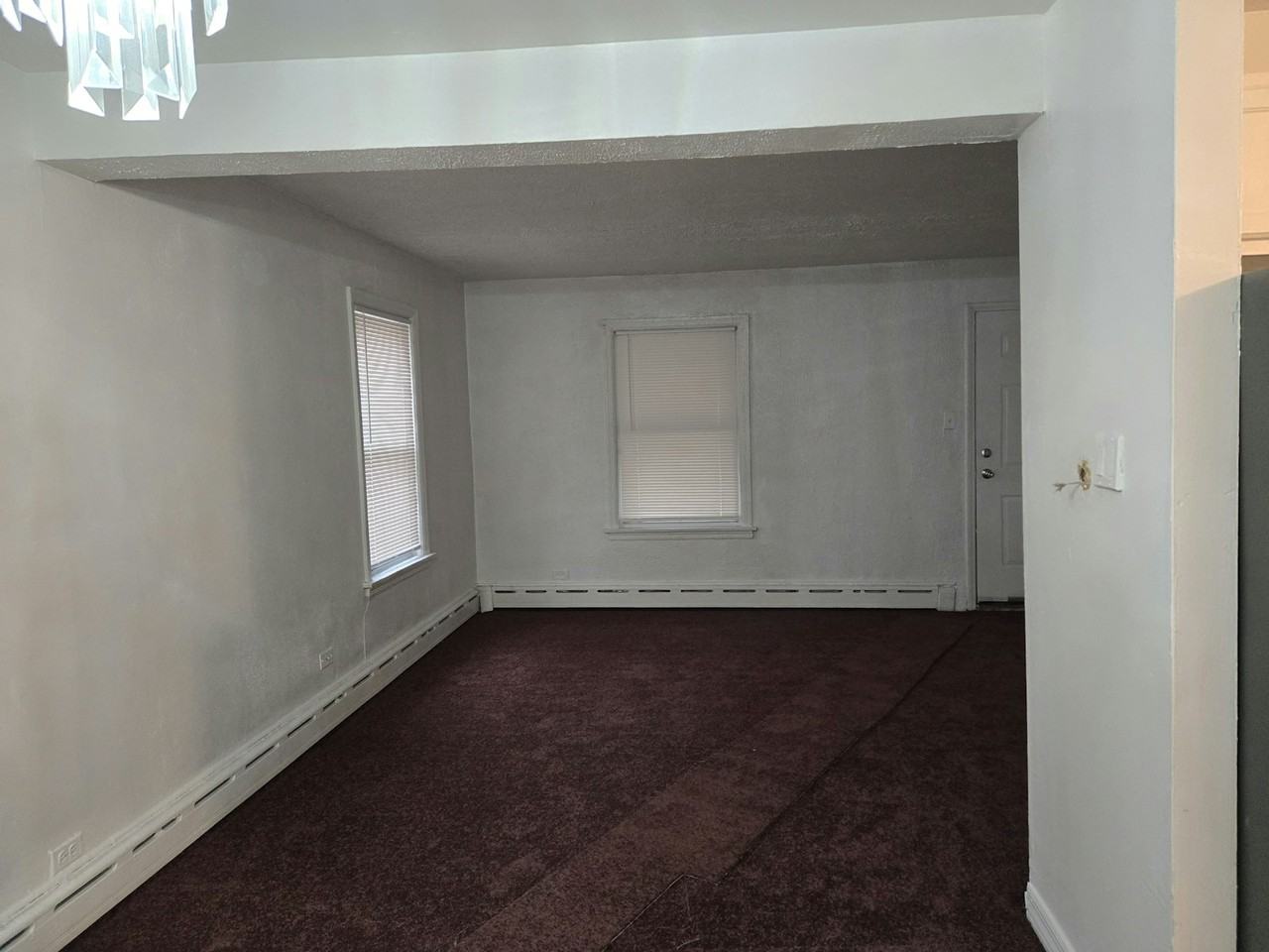 16037 Halsted St - Photo 4 of 6