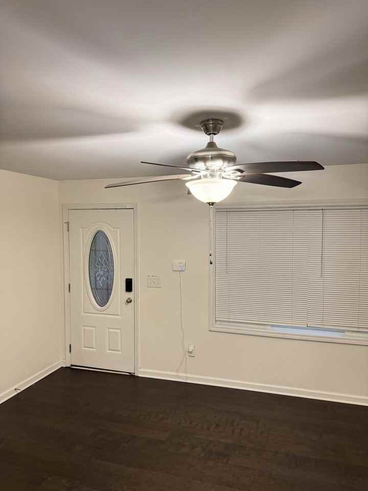 43 Finch Drive Southeast - Photo 4 of 22