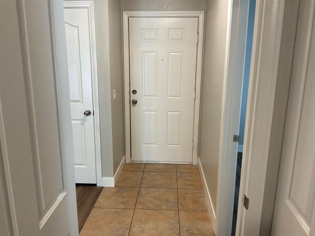 2635 S Durango Dr #201 - Photo 4 of 32