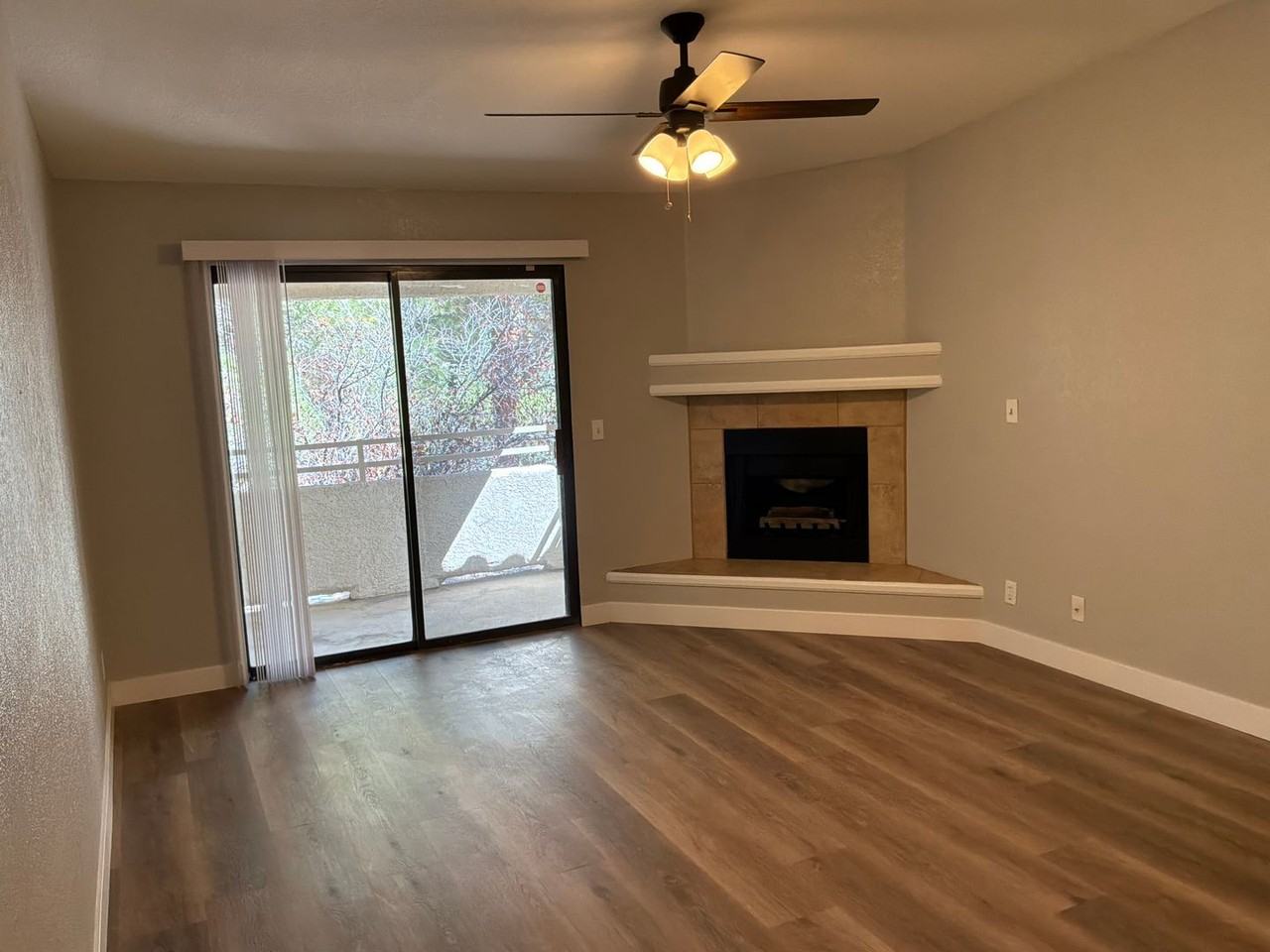 2635 S Durango Dr #201 - Photo 5 of 32