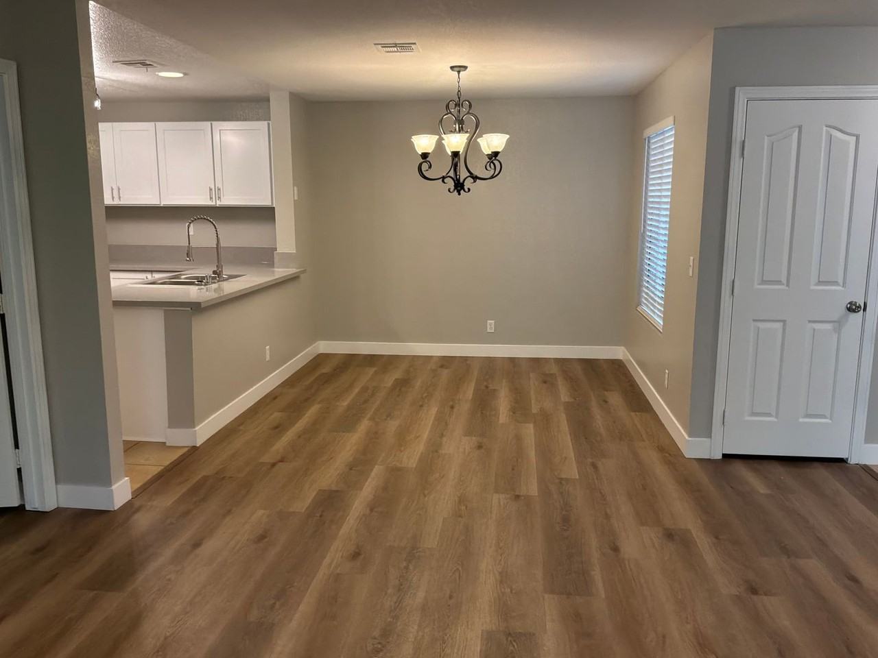 2635 S Durango Dr #201 - Photo 6 of 32