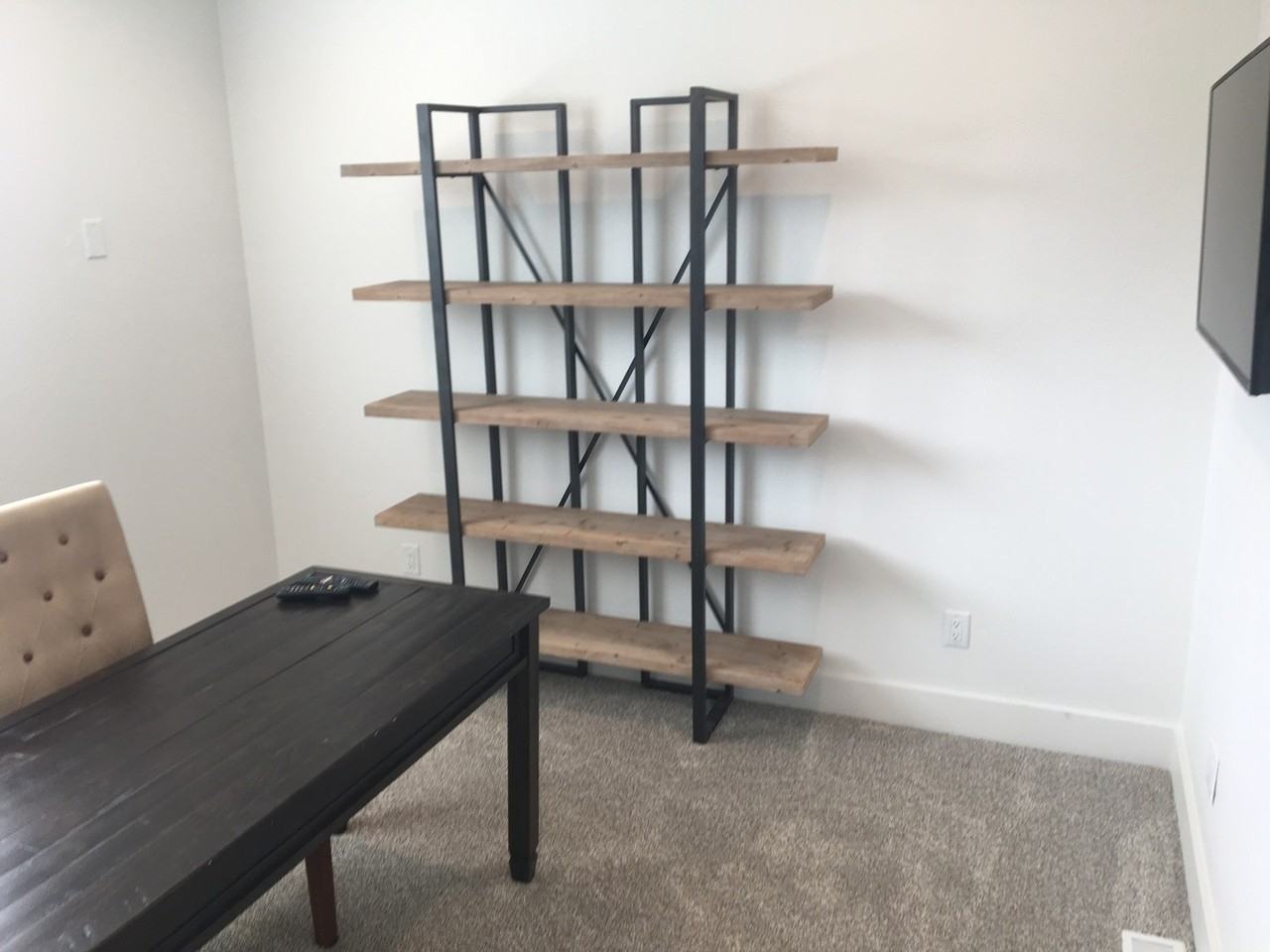 Oak Street Properties - Photo 7 of 33