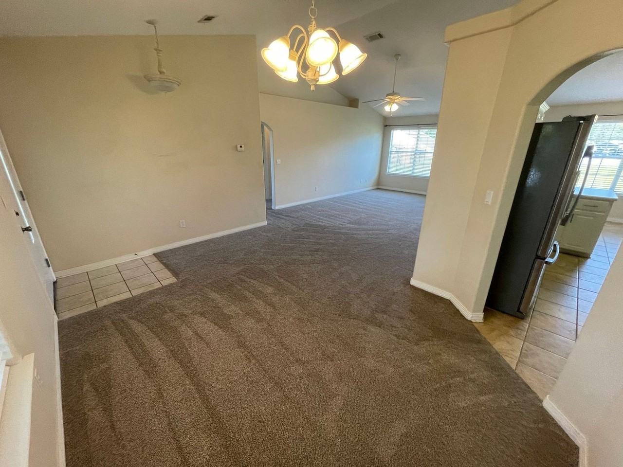 7348 Westminster Dr - Photo 6 of 19