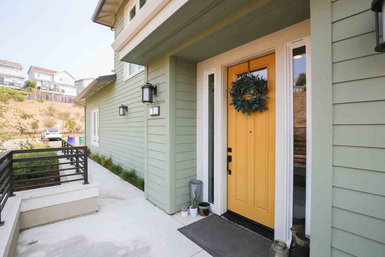 2 Sea Star Ct - Photo 2 of 31