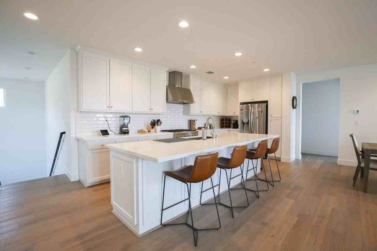 2 Sea Star Ct - Photo 5 of 31