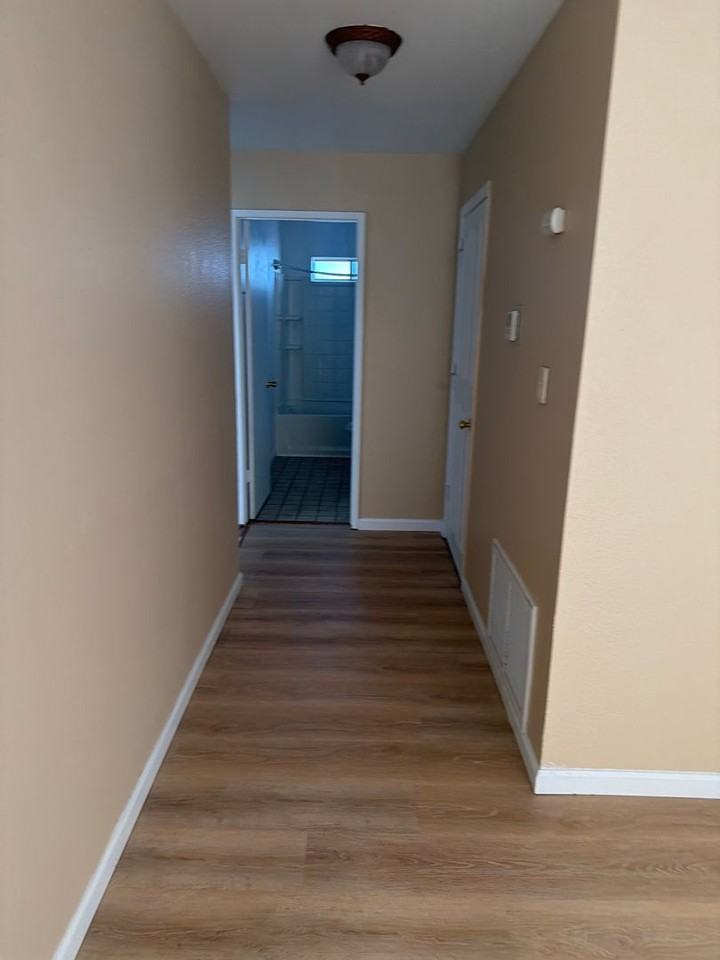 1519 Saint James Dr - Photo 7 of 17