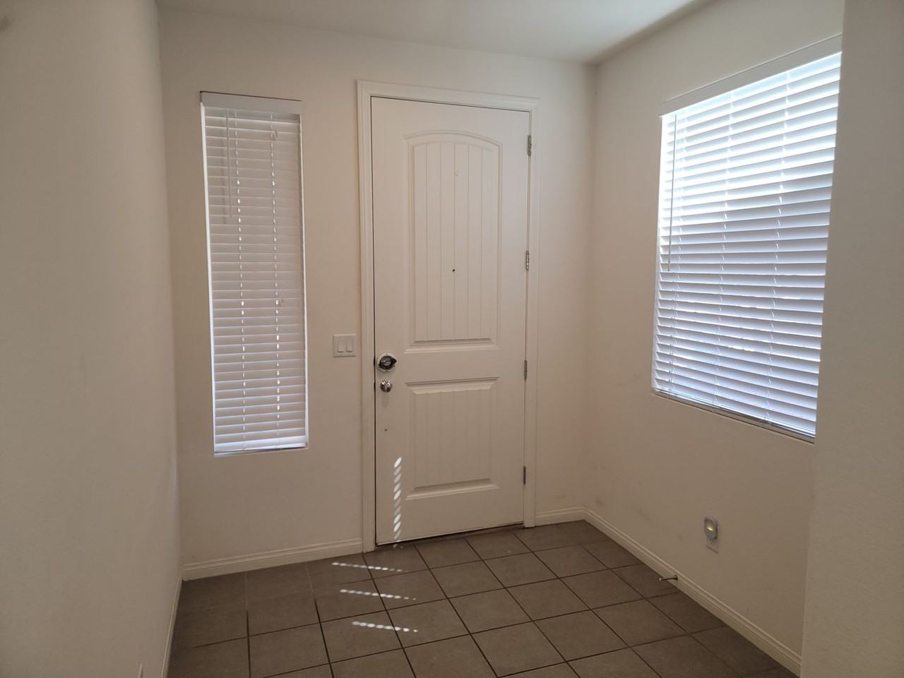 7123 Black Sage St - Photo 3 of 36