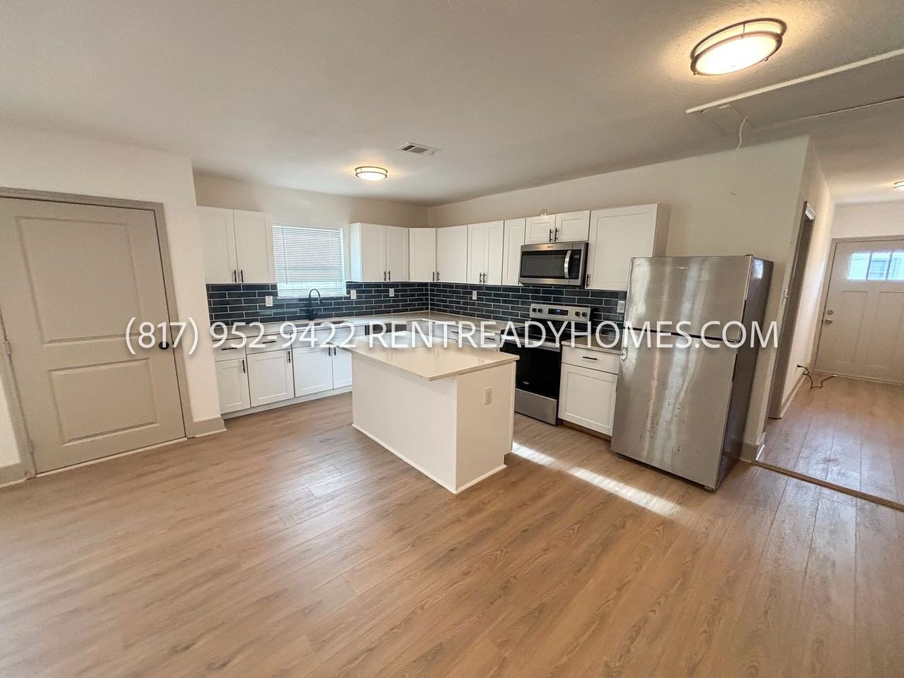 1446 E Ann Arbor Ave - Photo 6 of 21