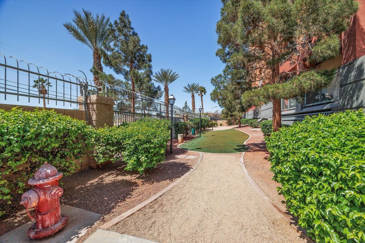 91 E Agate Ave - Photo 6 of 44