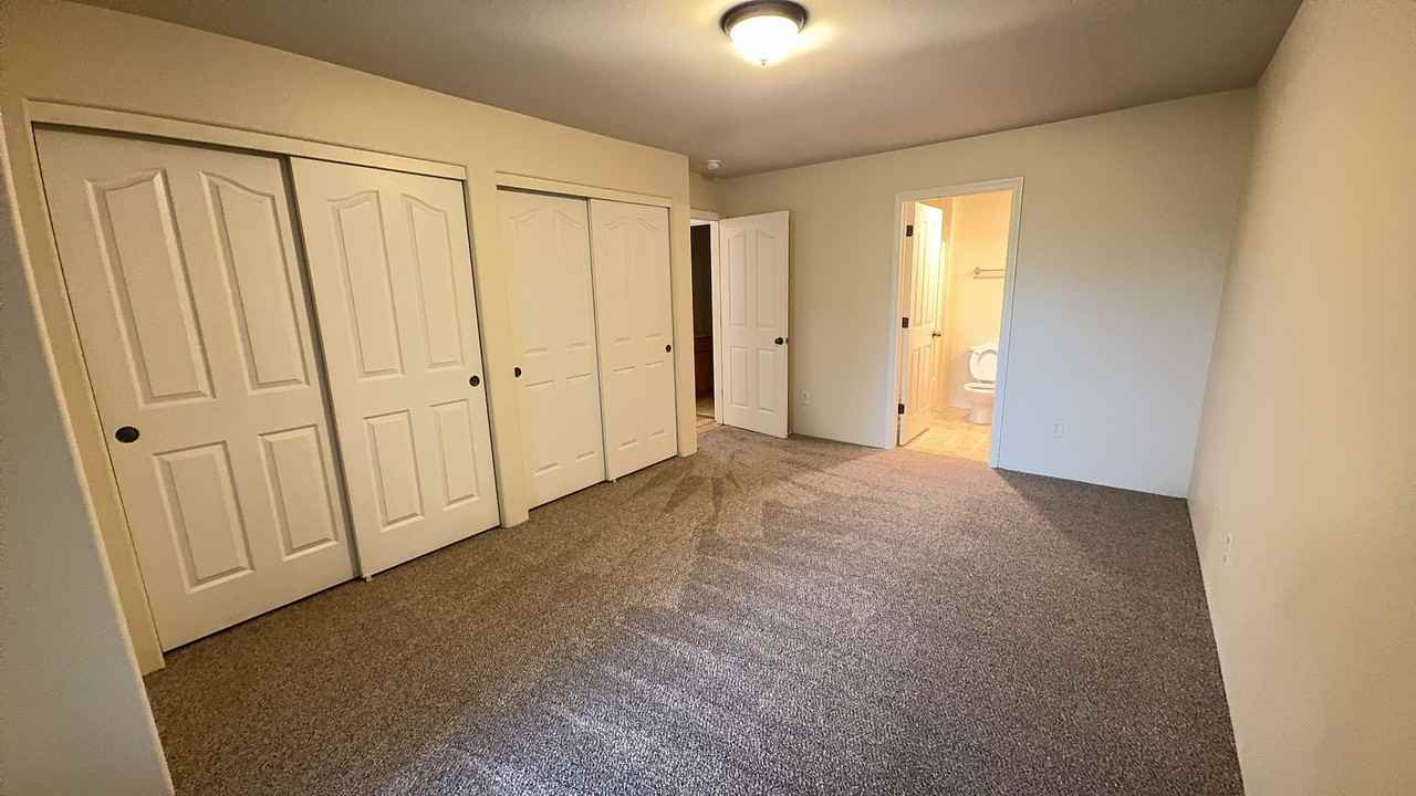 3154 Forest Hills Dr #A - Photo 5 of 10