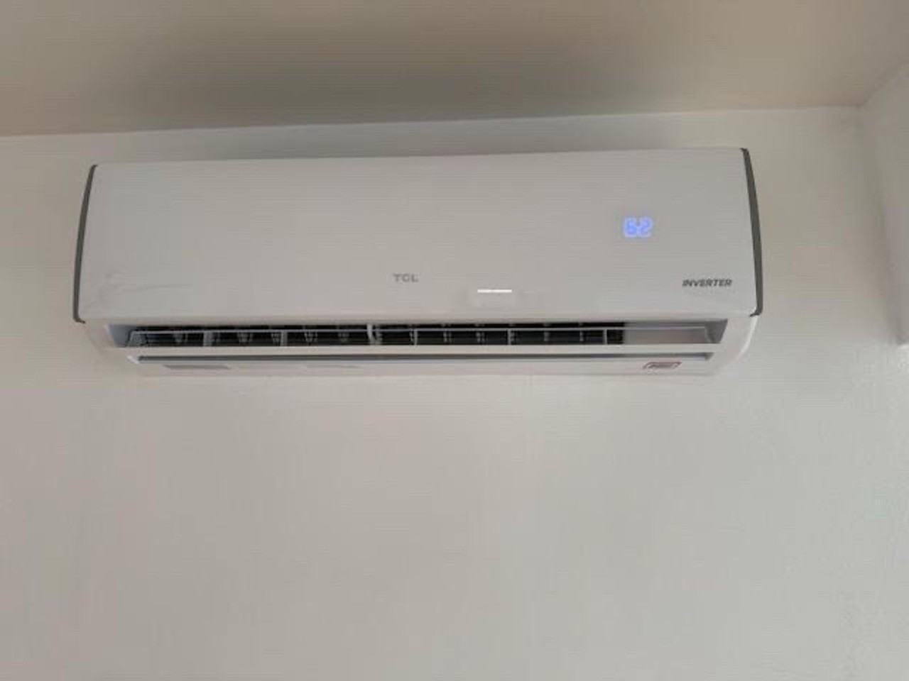 6109 Riverton Ave - Photo 5 of 17