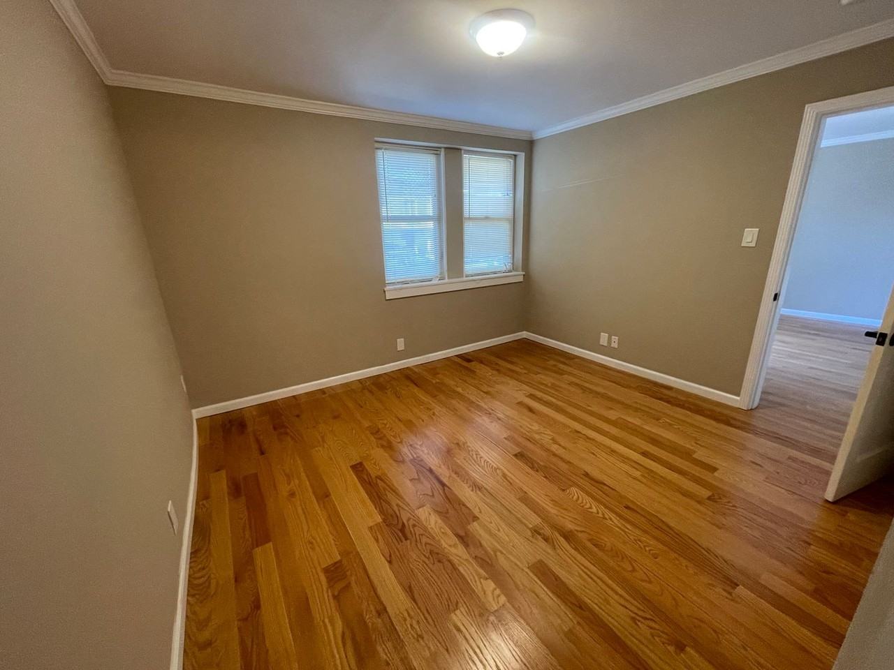 1862A 17th Ave - Photo 4 of 16