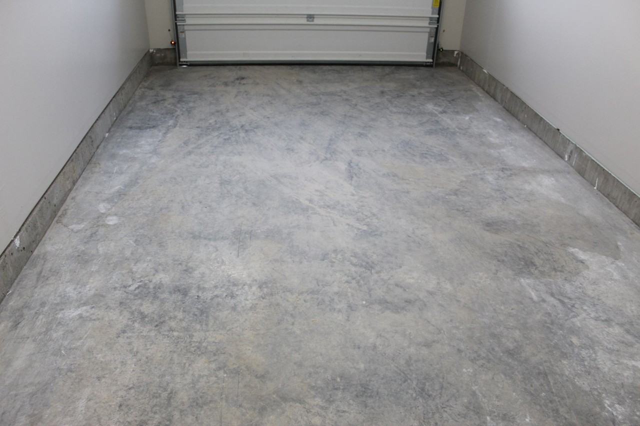 575 Baker St - Photo 3 of 50