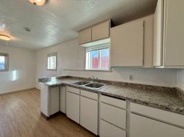 featured image of 136 1/2 Sw 3rd St