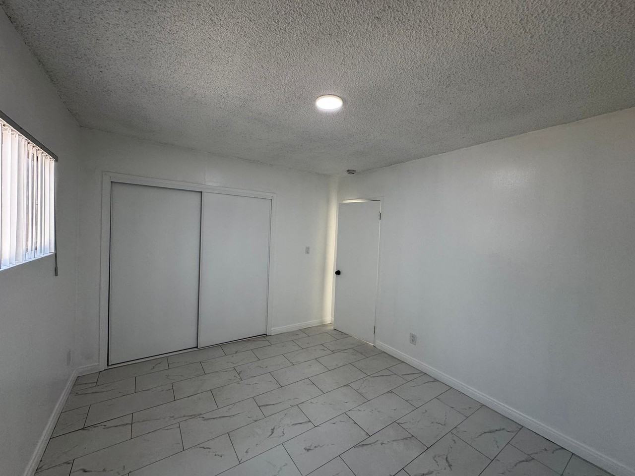 1422 El Sereno Ave - Photo 6 of 9