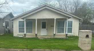 209 Park St W - Photo 1 of 1