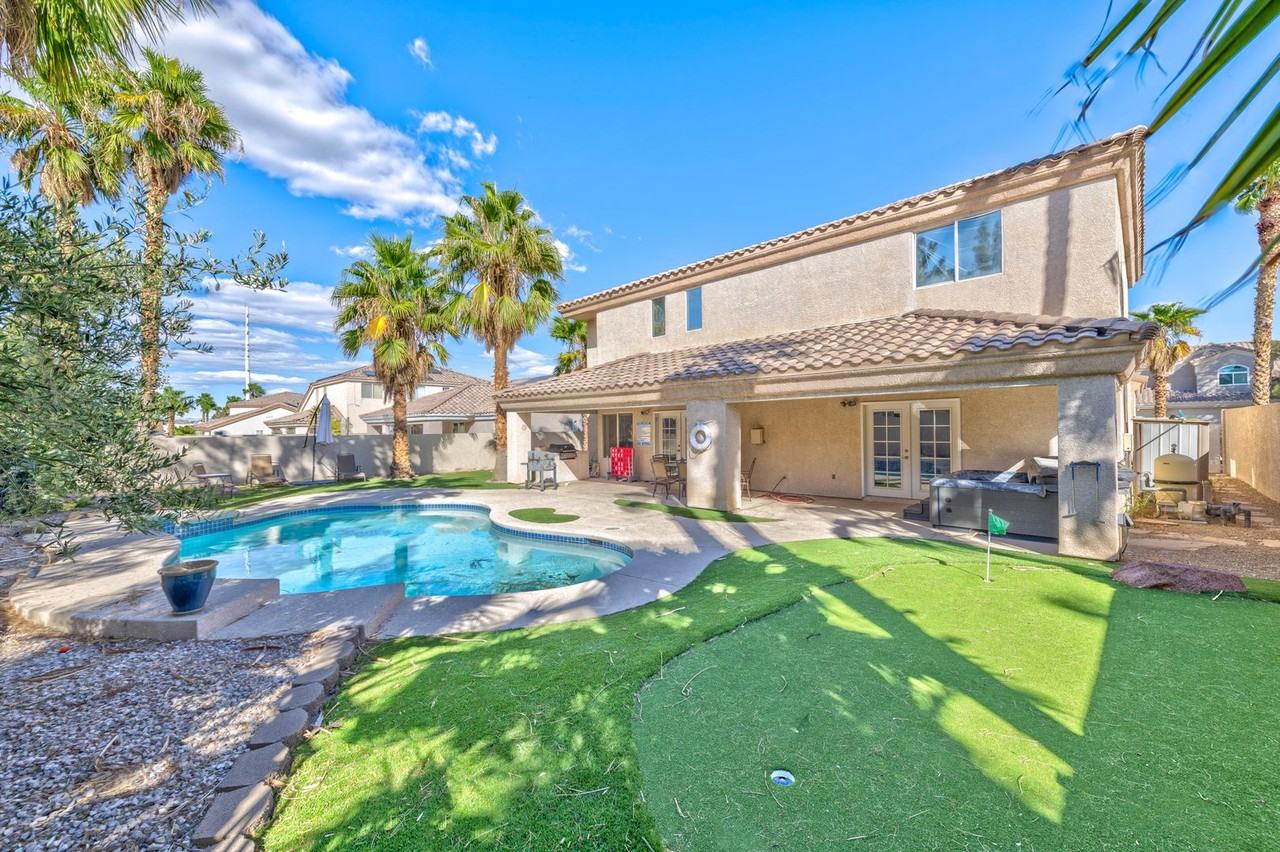 8971 Rolling Rock Dr - Photo 3 of 17