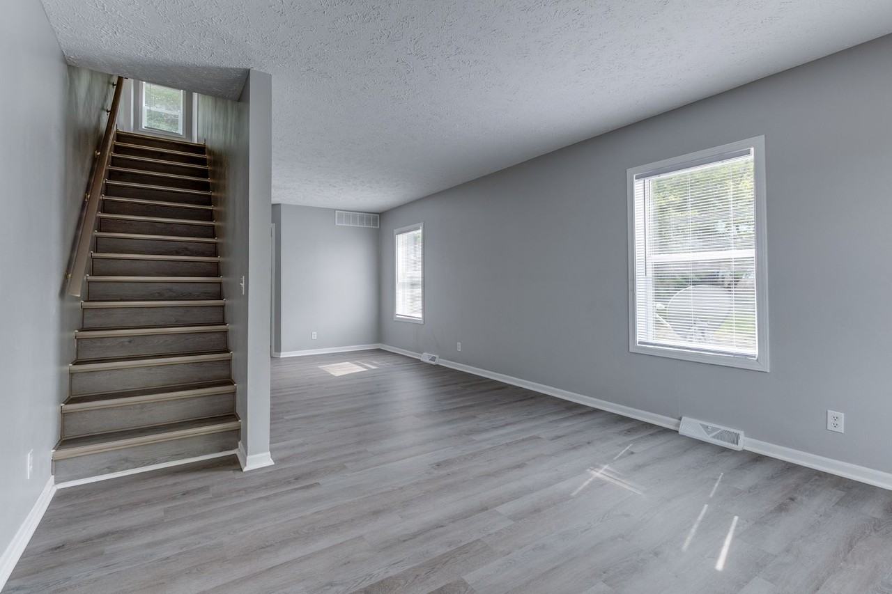 1854 Michigan Ave - Photo 2 of 10