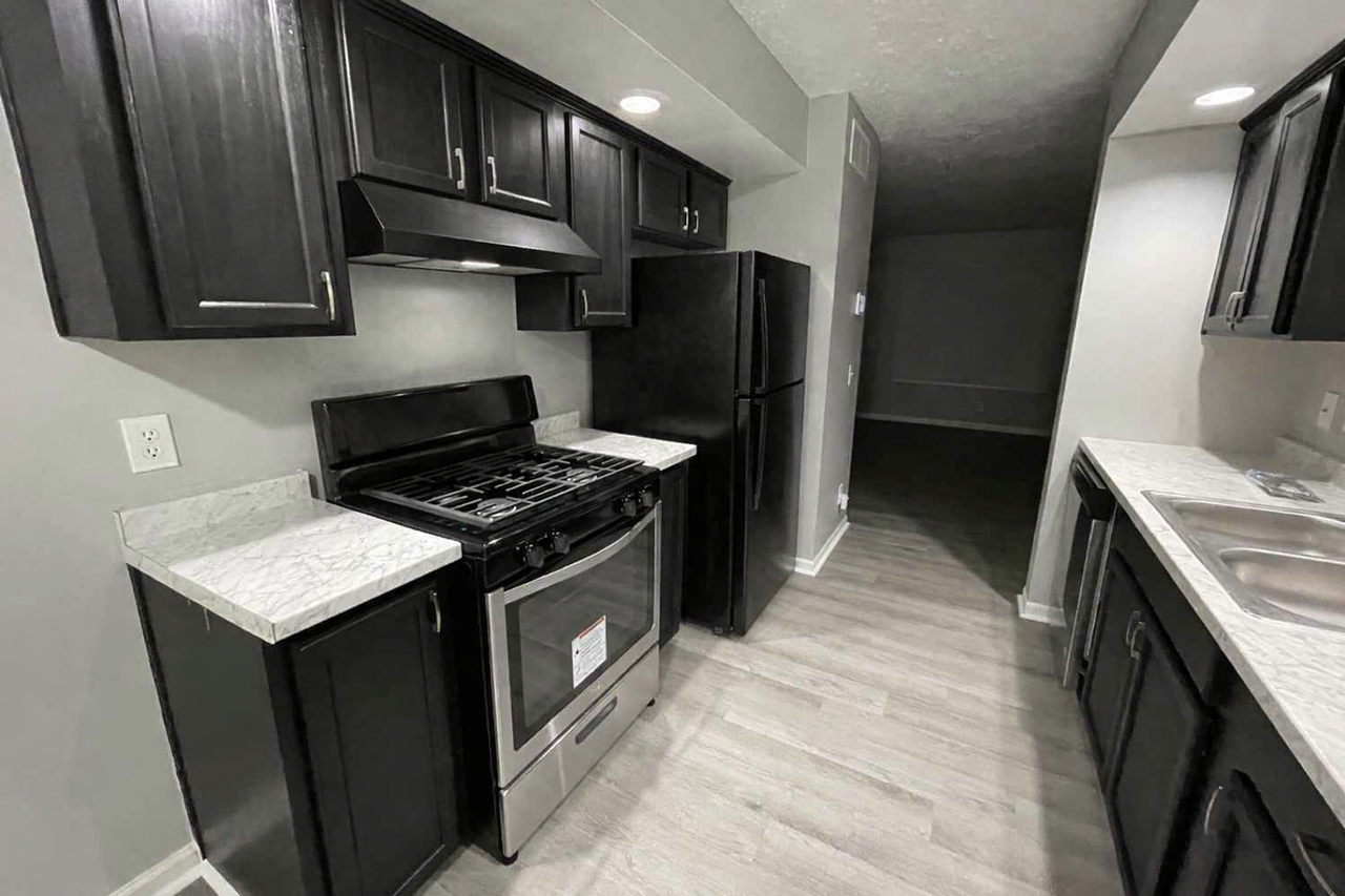 517 S Shaffer St - Photo 3 of 10