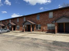 featured image of 2825 Cedar Cir