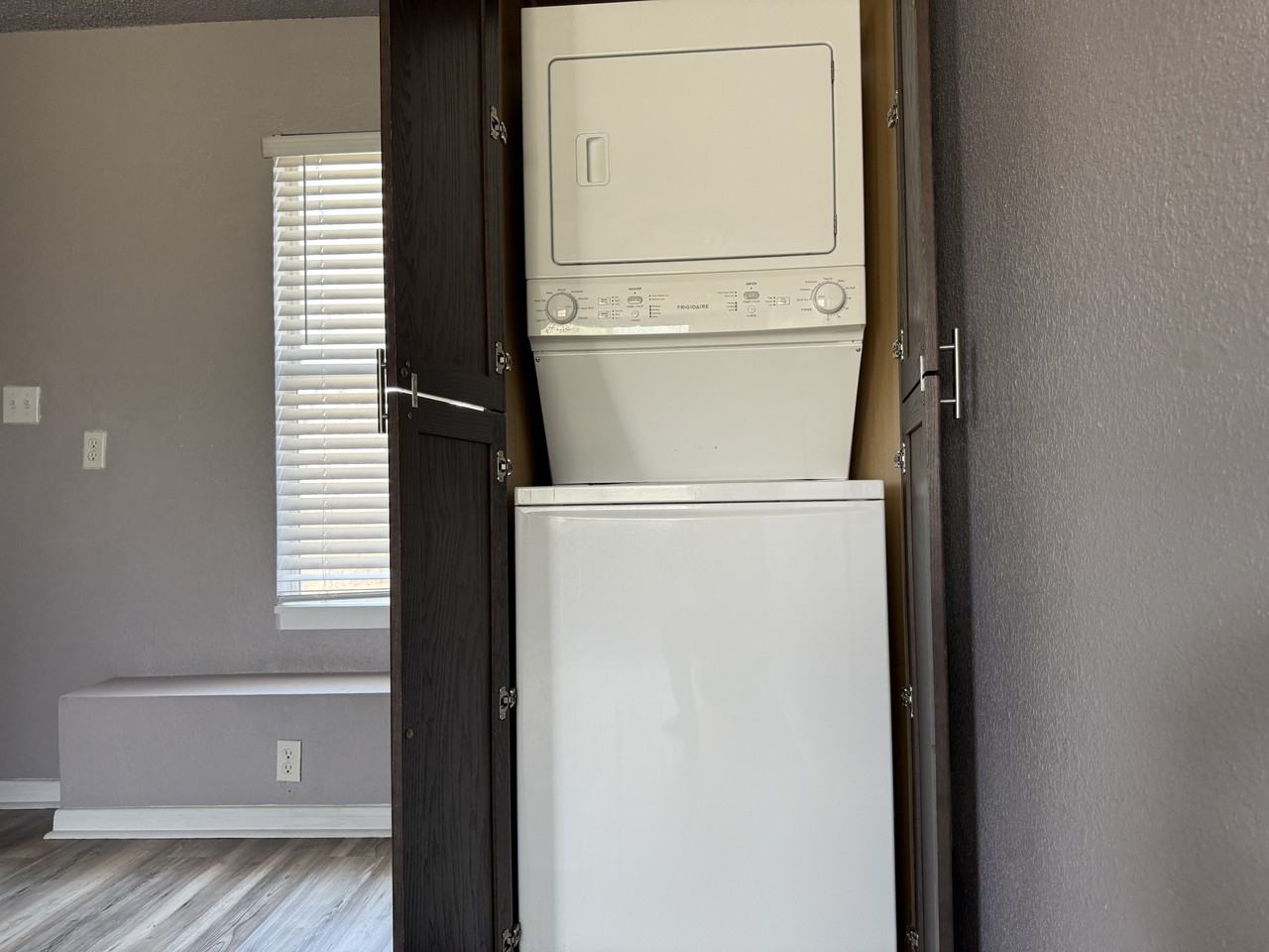 2825 Cedar Circle - Photo 5 of 20