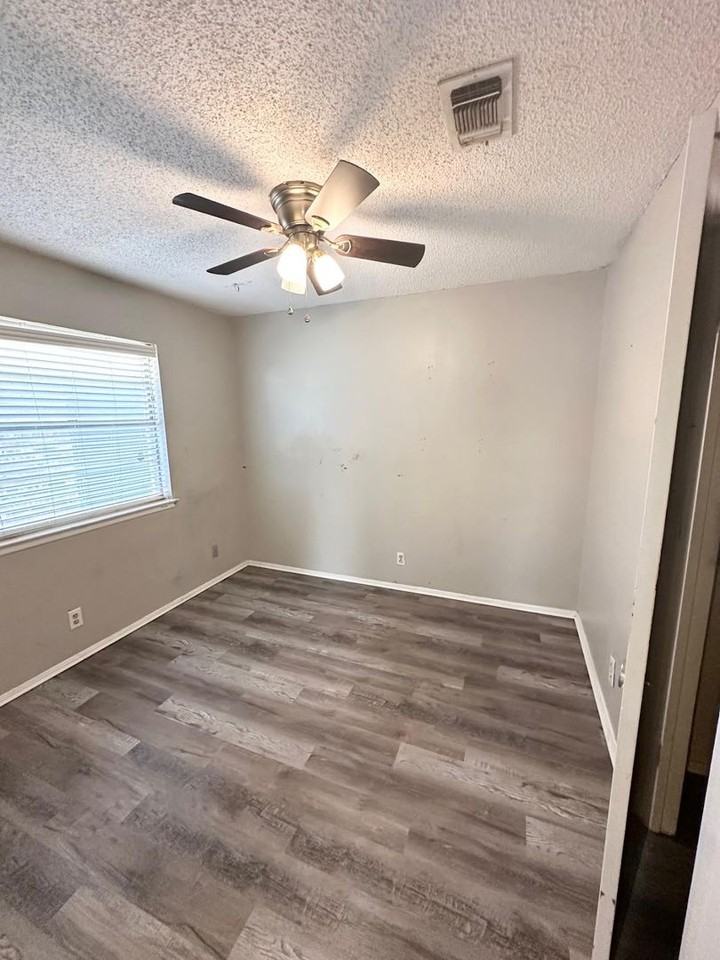 5123 Sunnyside Dr - Photo 4 of 10