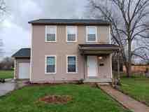 545 W Grand Ave - Photo 1 of 1
