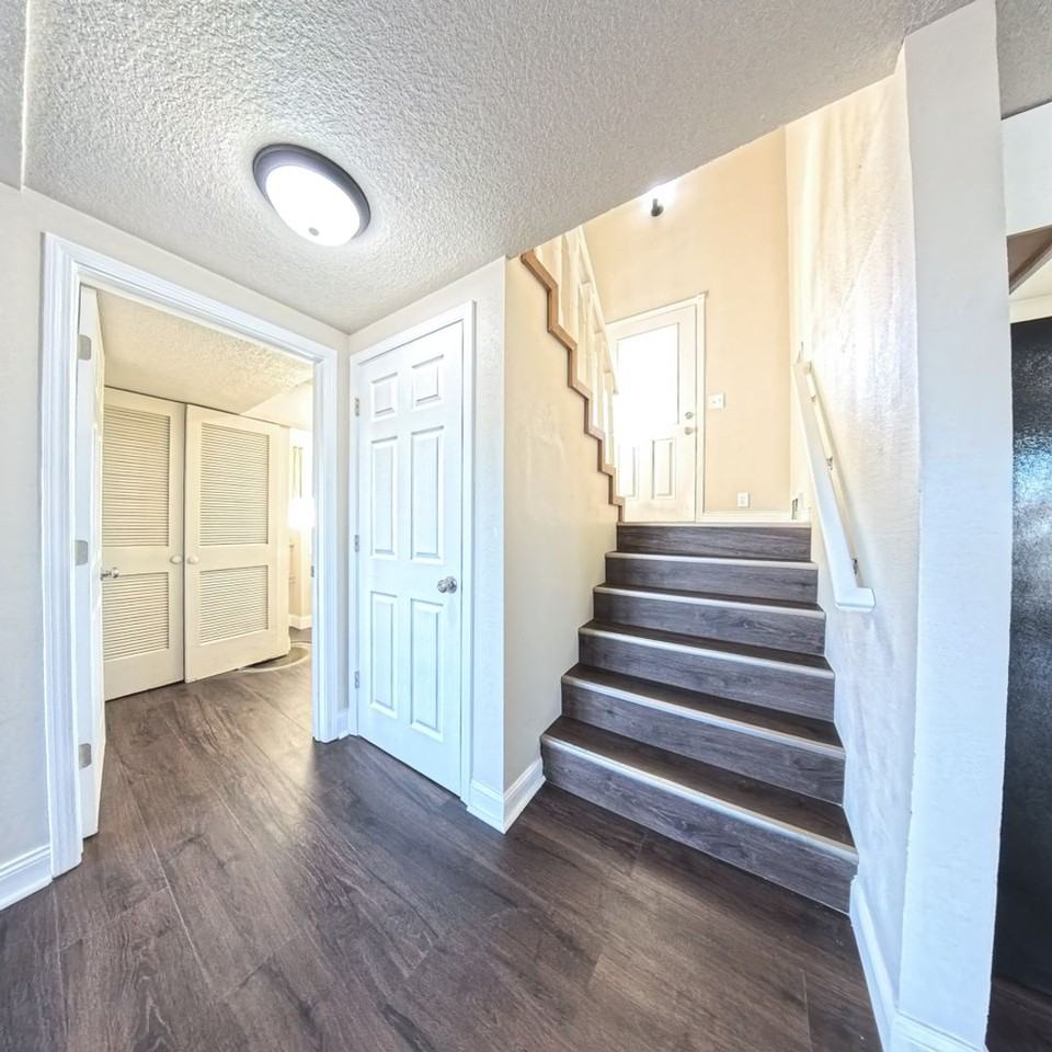 1512 Horse N Buggy Dr - Photo 5 of 24