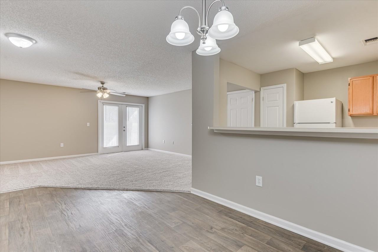 Hollybrook Apartments - Photo 4 of 20