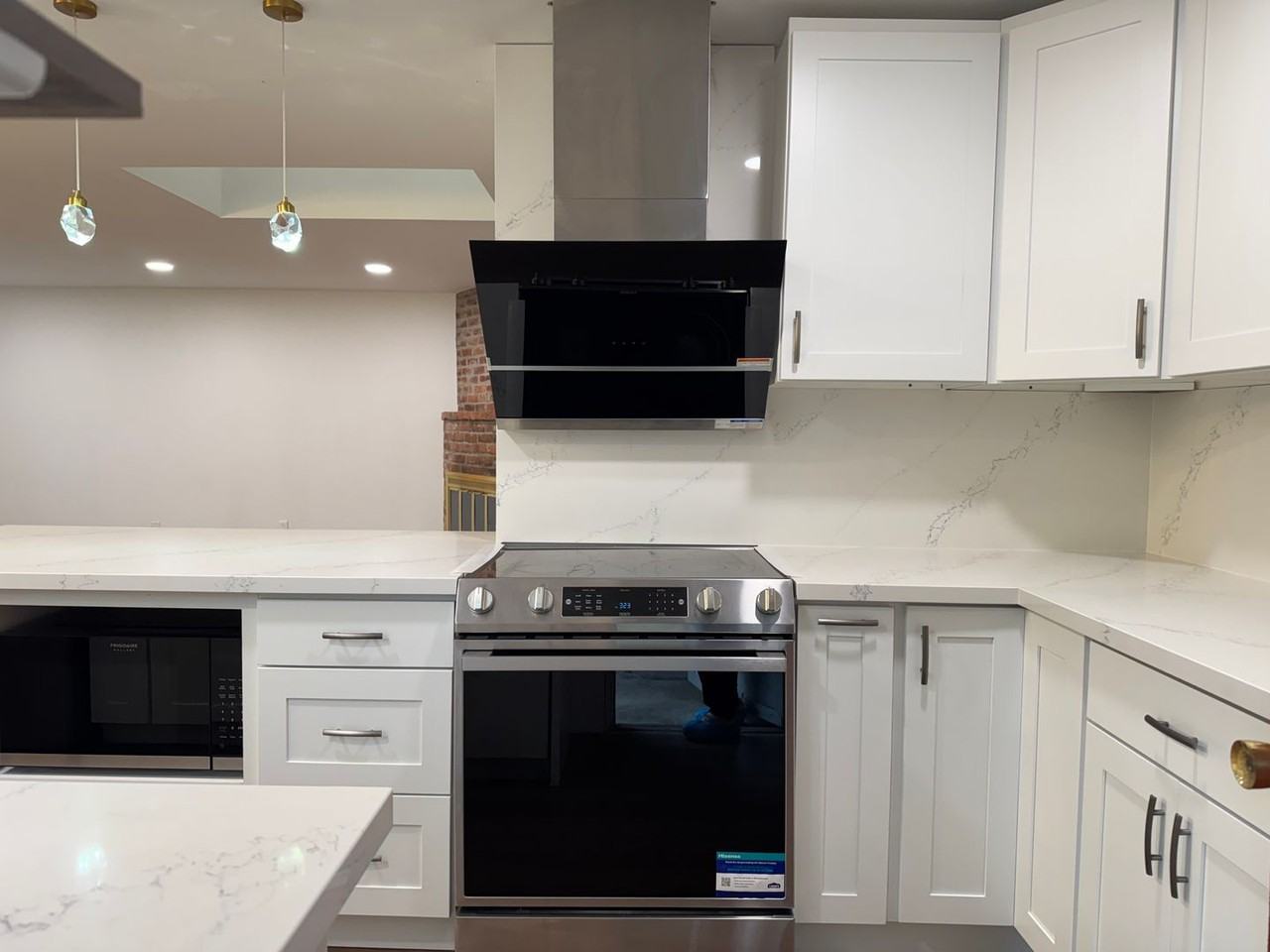 2309 N 134th St - Photo 3 of 19