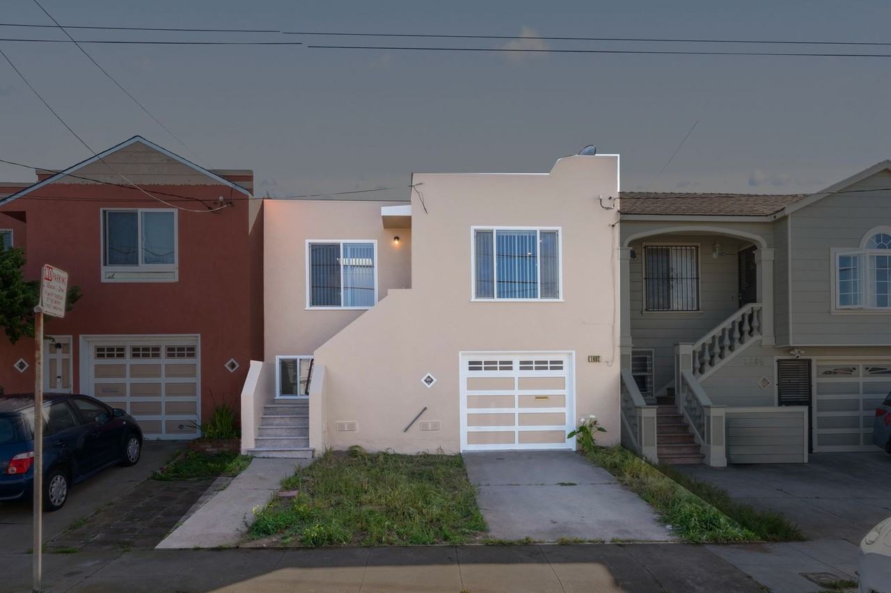 1682 47th Ave - Photo 2 of 31