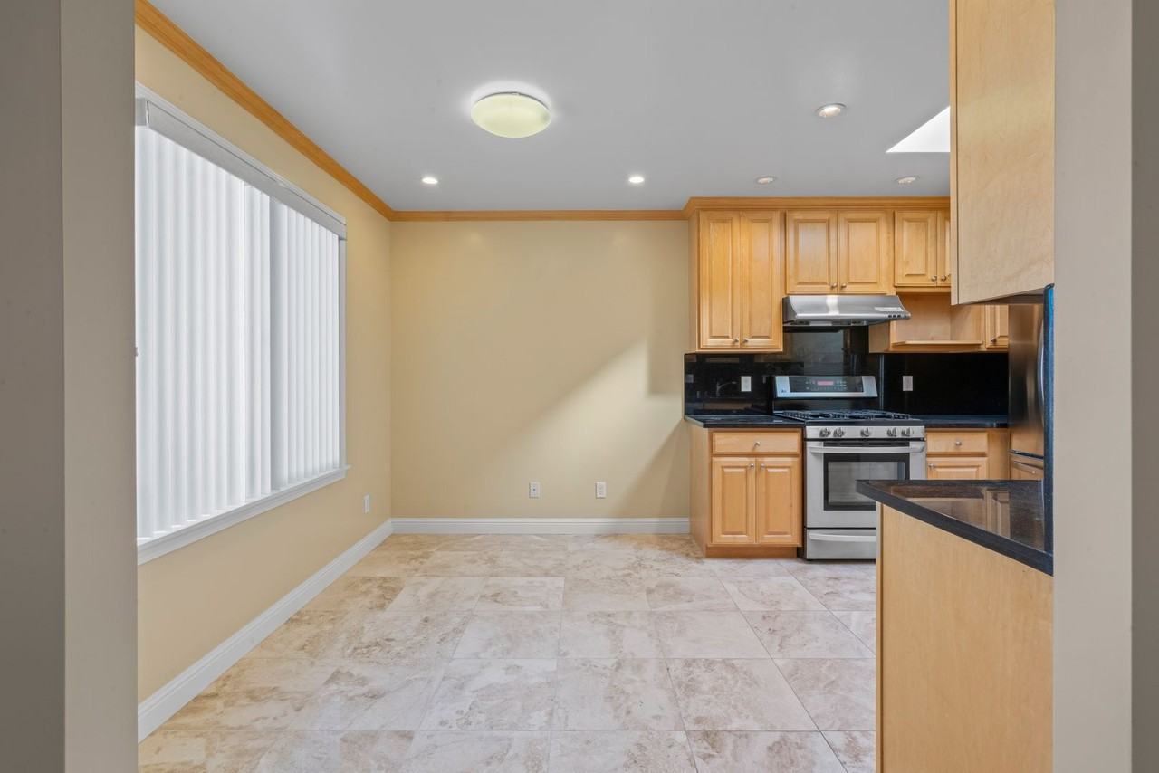 1682 47th Ave - Photo 7 of 31