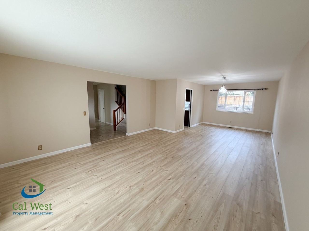 6465 Sussex Pl - Photo 2 of 24