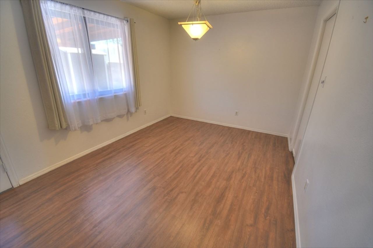 8212 Tina Dr Ne - Photo 7 of 15