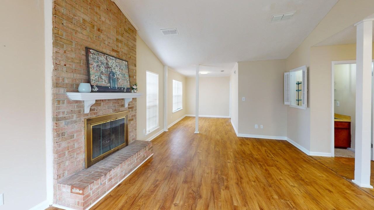 710 Old Creek Rd - Photo 6 of 29