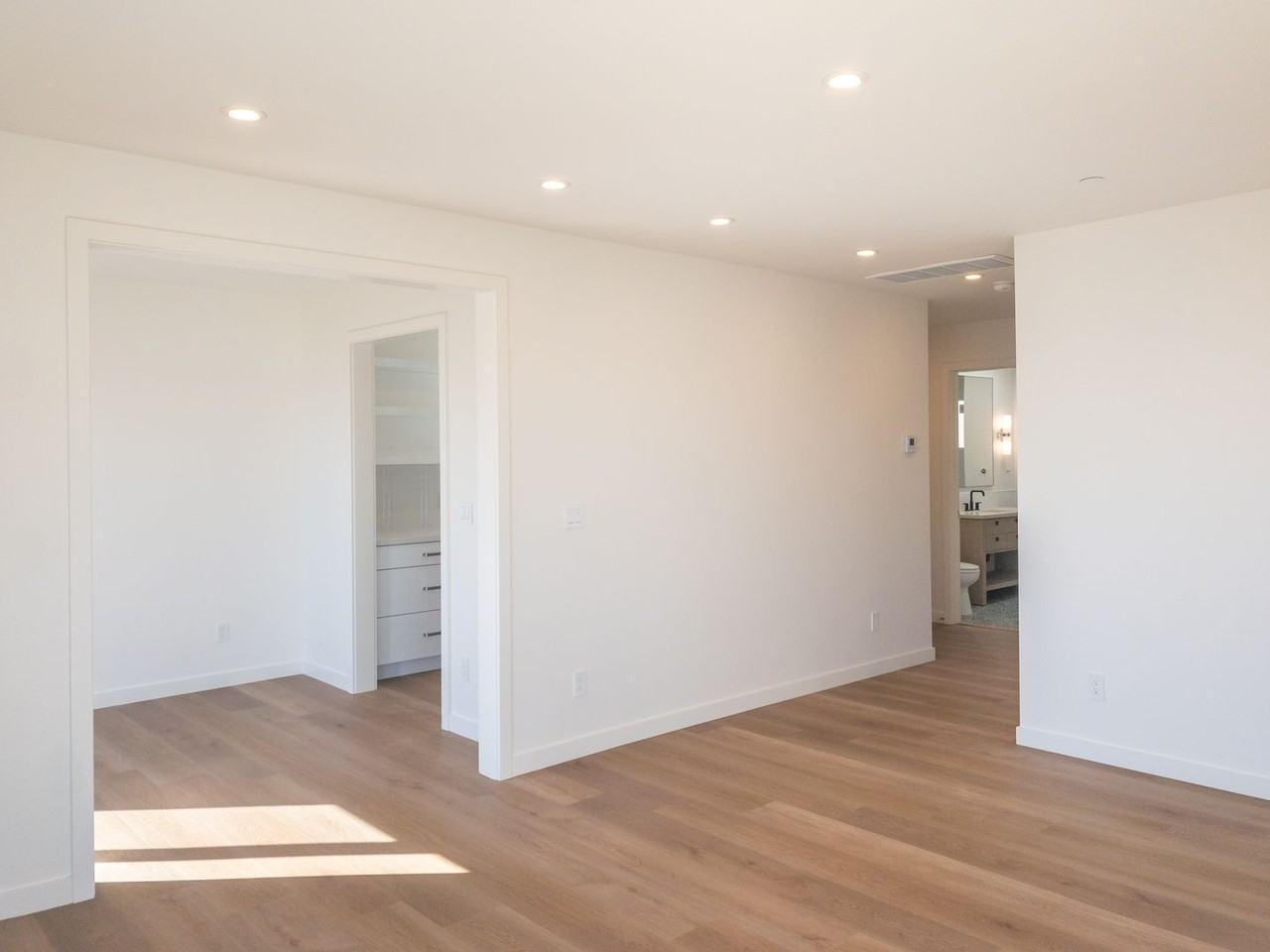 10B 2nd St - Photo 6 of 28