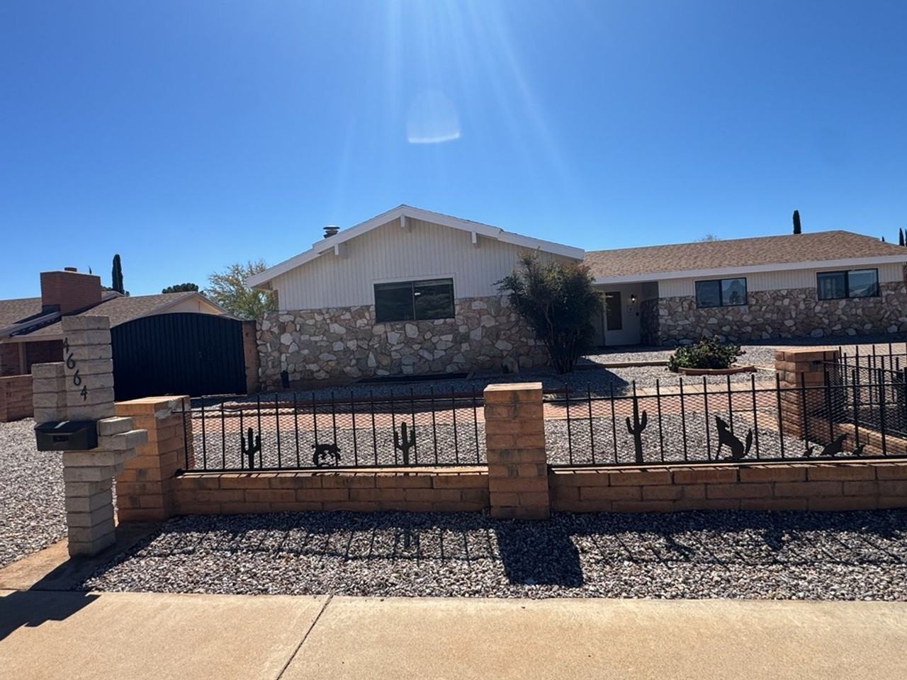 4664 Citadel Dr - Photo 2 of 29